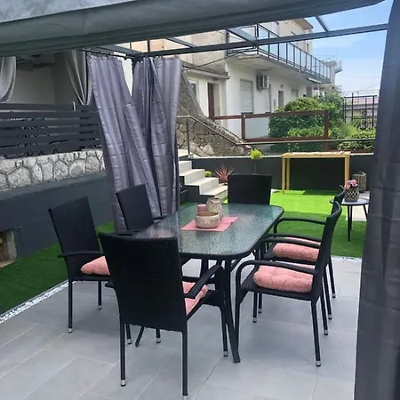 Apartman Jaki